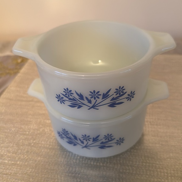 Vintage Dynaware Pyr-I-Rey Blue Cornfl Mini Casserole Ramekin 4.5” Set of 2 - Picture 2 of 5